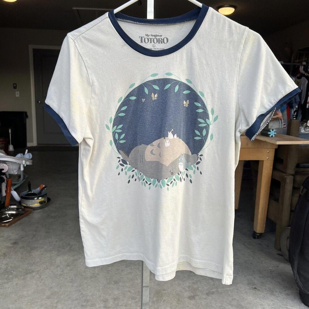 Vintage 00s Studio Ghibli’s My Neighbor Totoro Anime Shirt Size Large